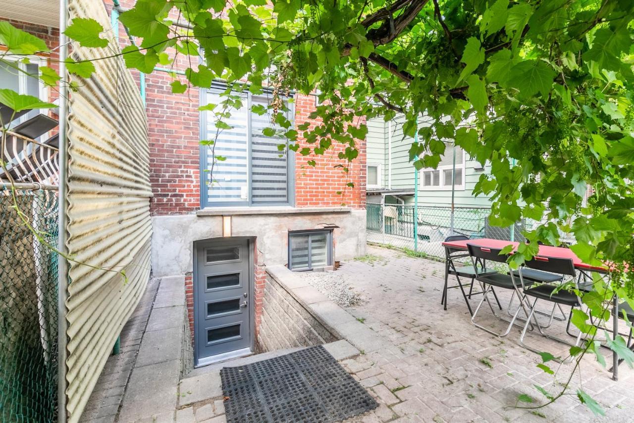 Fancy Downtown House With Hot Tub & Bbq By Globalstay Toronto Exterior photo