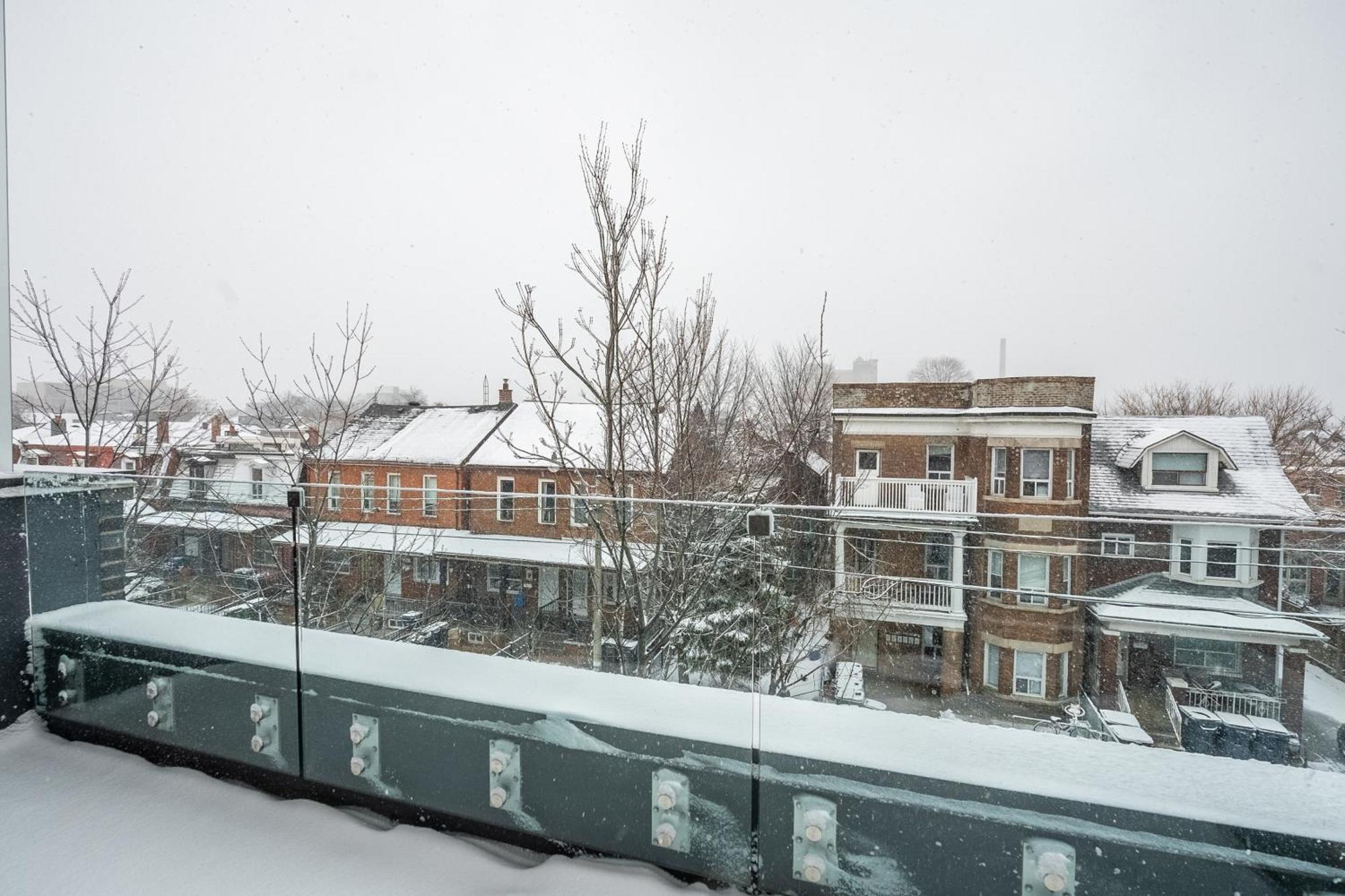 Fancy Downtown House With Hot Tub & Bbq By Globalstay Toronto Exterior photo